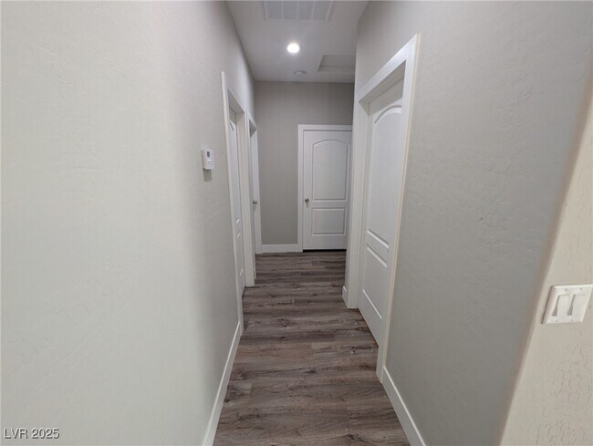 Photo - 1401 Ogallala St Unit 2