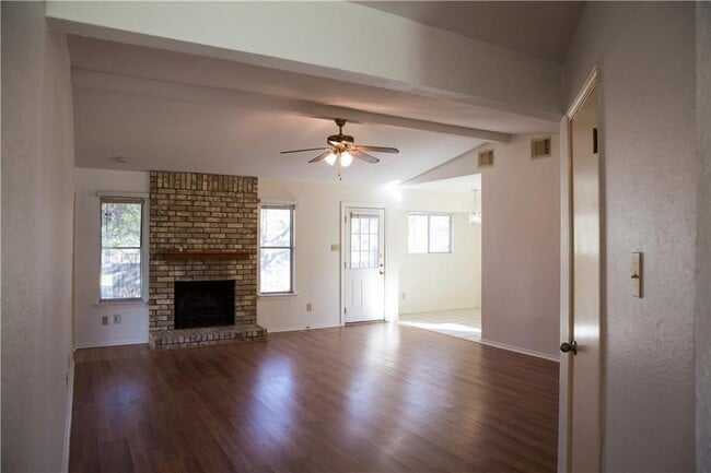 Photo - 5912 Shreveport Dr