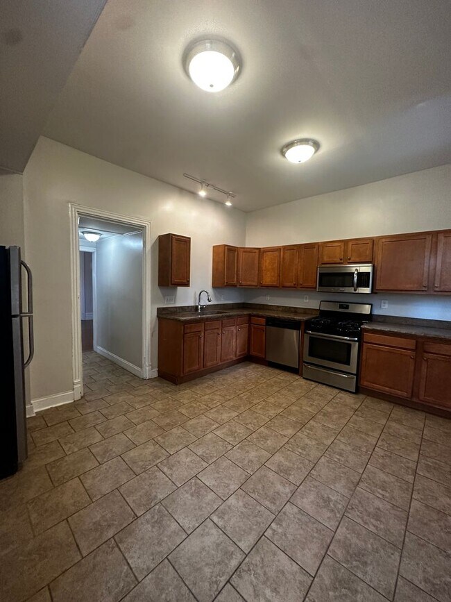 7218 Meade St Unit 1