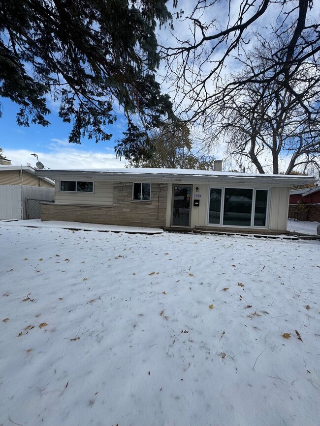 Photo - Don’t miss out on this charming three-bedr...