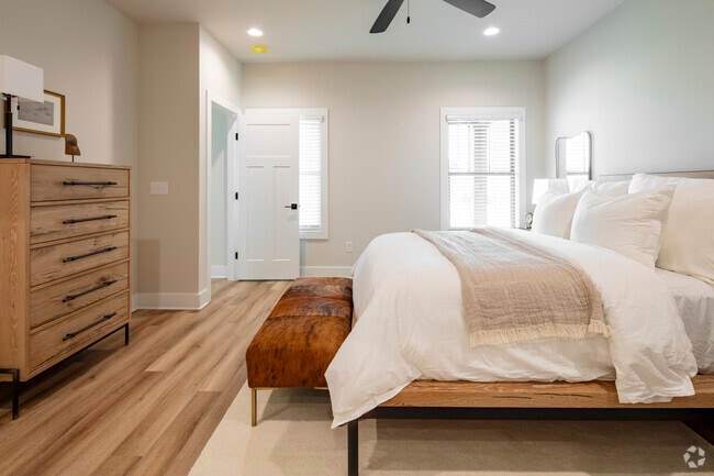 3BR, 2.5BA - 1,800SF - Primary Bedroom