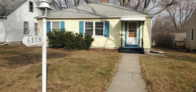 Building Photo - Charming 2 Bedroom Home for Rent in Richfield!