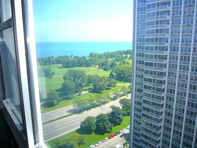 Photo - 4250 N Marine Dr Unit 2225