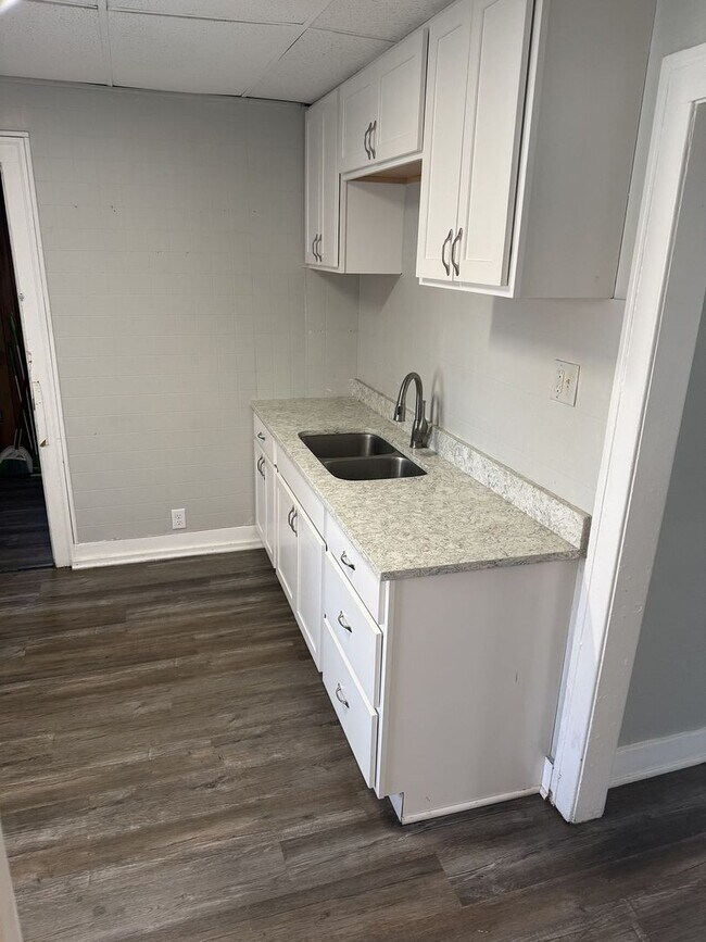 Photo - 2 bedroom House for Rent
