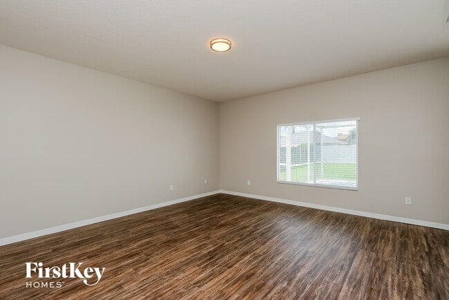 Photo - 4925 Woodmere Rd