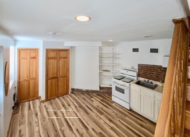 Photo - 11 Wright Ave