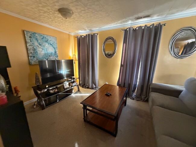 Photo - 602 N 6th St Unit 602 1/2 N 6th