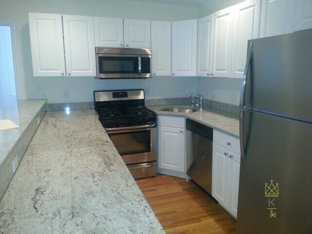 Photo - 66 Egmont St Unit 2