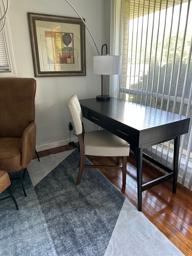 Photo - 652 E Main St Unit 12