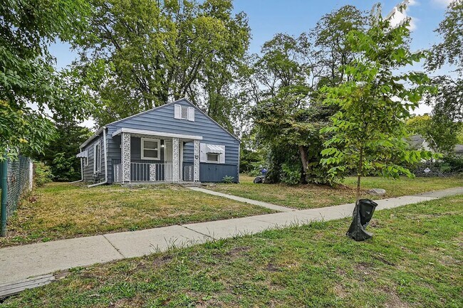 Photo - 1274 W Green St