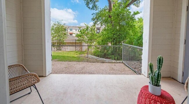 Photo - 12638 Ridgeline Blvd Unidad 3301