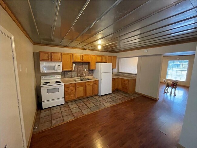 Photo - 5100 Bruning Ave Unit 101