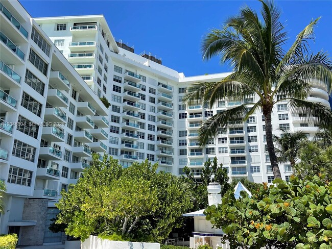 Photo - 5151 Collins Ave Unit 1722