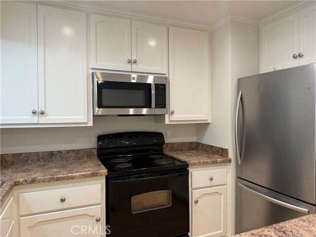 Photo - 665 W 34th St Unit 7