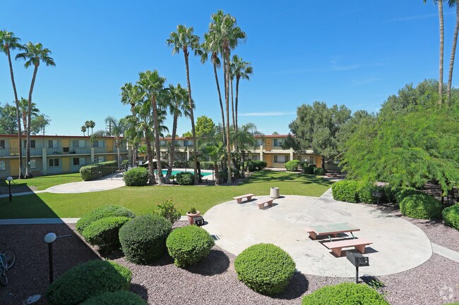 Photo - Catalina Vista