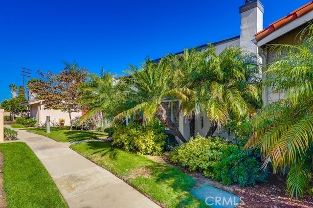 Photo - 7030 Seawind Dr