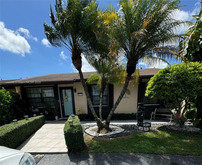 Building Photo - 4912 SW 136th Pl Rental