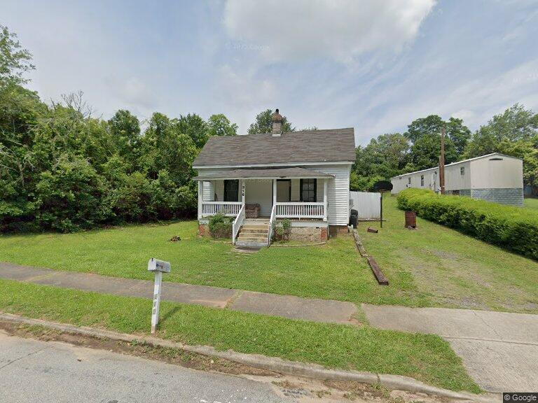 Photo - 215 8th St