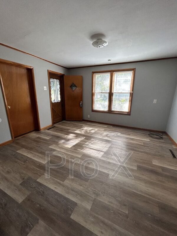 Photo - 311 E Kansas St