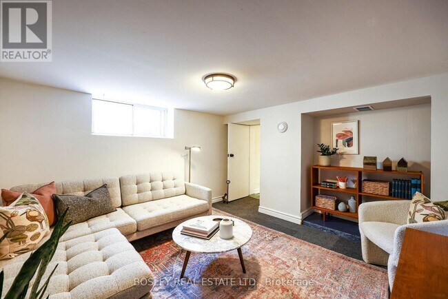 Photo - 16 Hallam St
