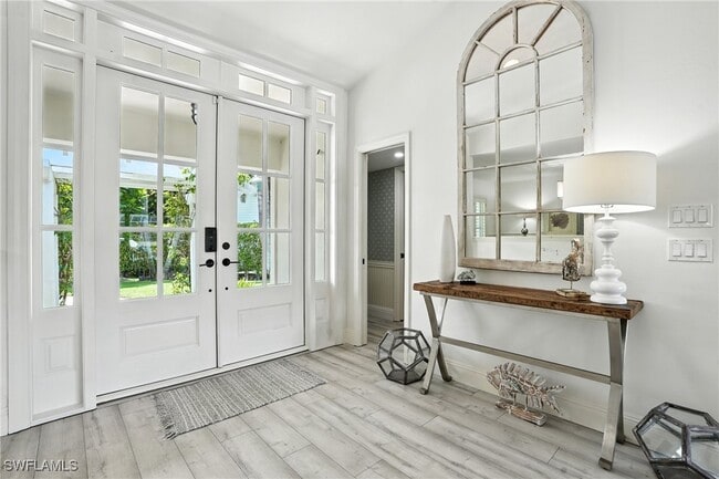 Photo - 205 Springline Dr