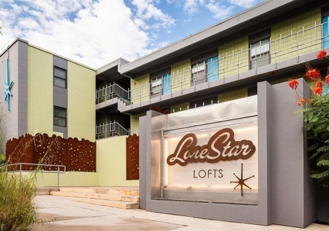 Photo - 2408 Leon St Unit 111