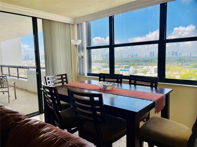 Photo - 2555 Collins Ave Unit 2006