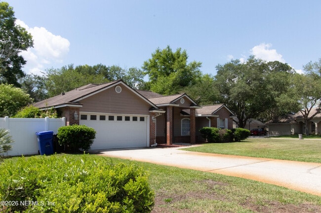 Photo - 236 Clover Ct