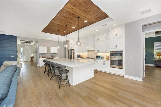 Photo - 18805 Valleta Ave