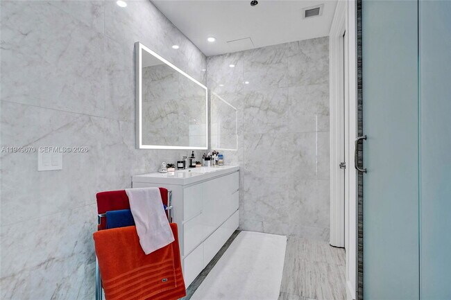 Photo - 1100 Biscayne Blvd Unit 3708S