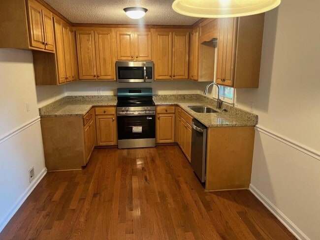 Photo - 111 Cepha Dr