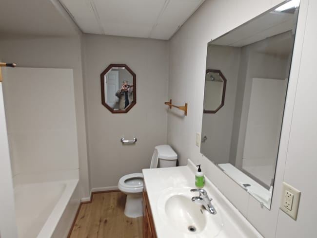 Photo - 712 N Jackson St