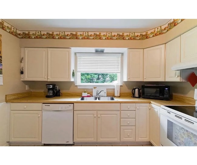 Photo - 3600 Bennett Rd