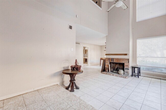 Photo - 7941 Kendalia Dr