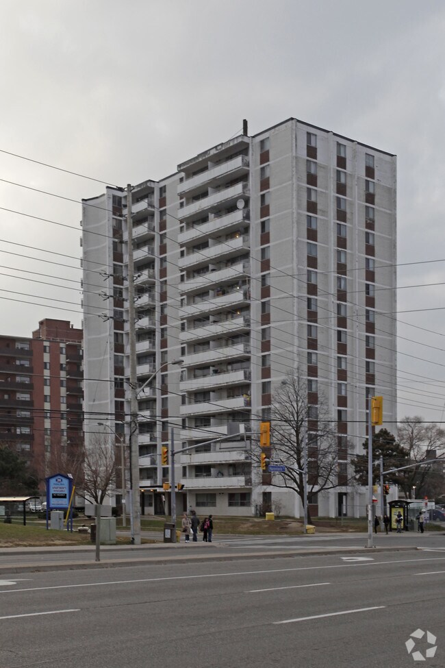 Building Photo - Westdale Apartments