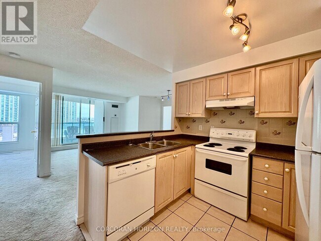 Photo - 7 Lorraine Dr Unit 816