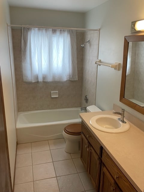 Photo - 7112 W Saint Paul Ave Unit 1st Floor