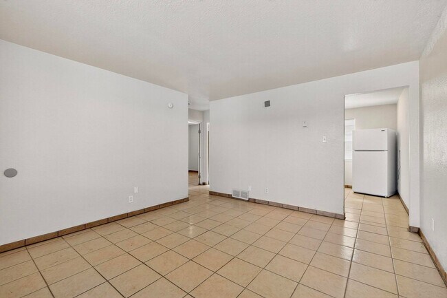 540 Cardenas Dr SE Unit C