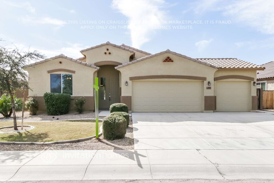 1063 W Brangus Way