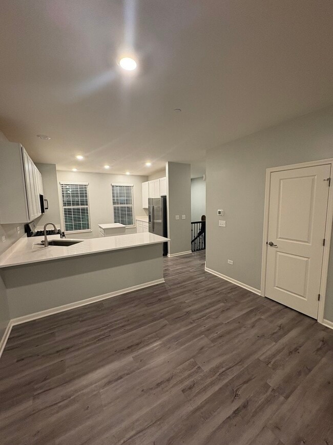 Photo - 8972 Dolby St