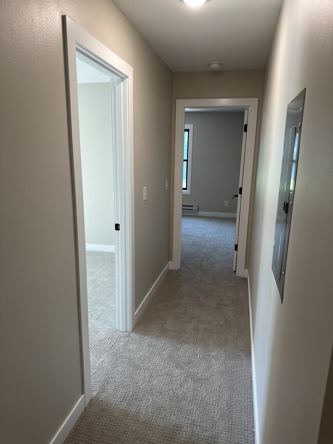 Photo - 1500 Lower Trentwood Cir NE Unidad A