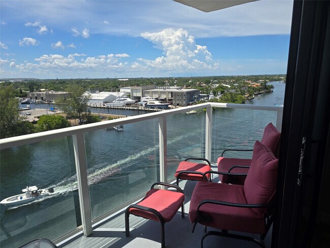 Photo - 1401 N Riverside Dr Unit 1007