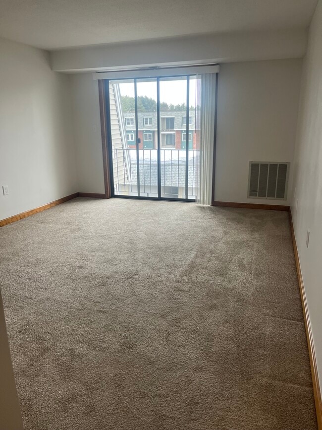 Photo - 358 Broadway Unit 15