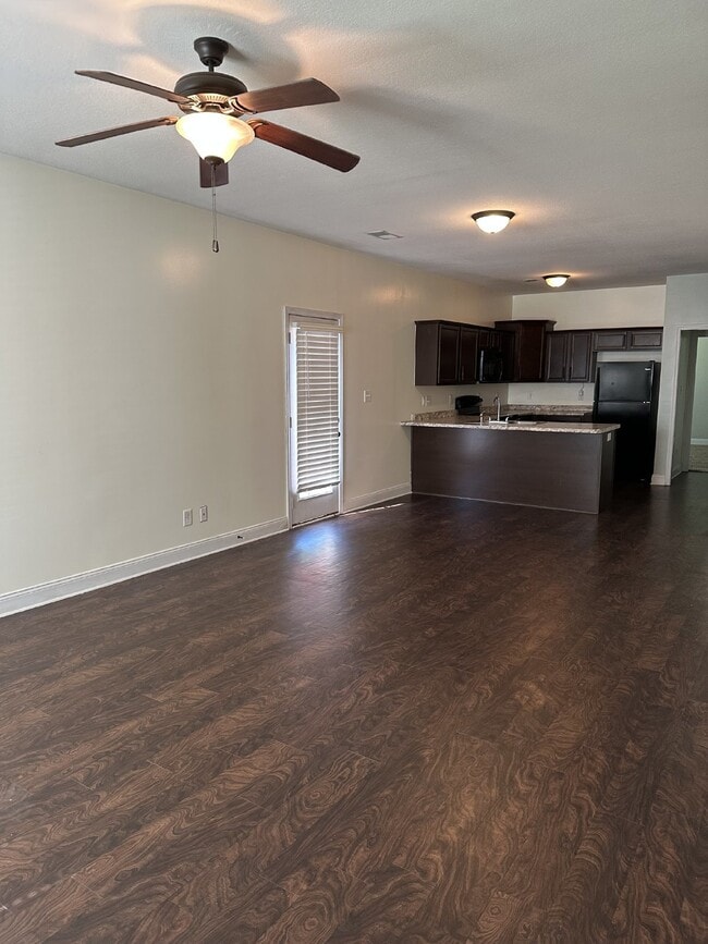 Photo - 1849 Evans Rd