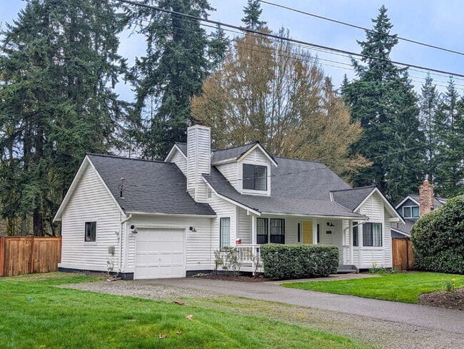 Building Photo - 115 E Jonathan Rd