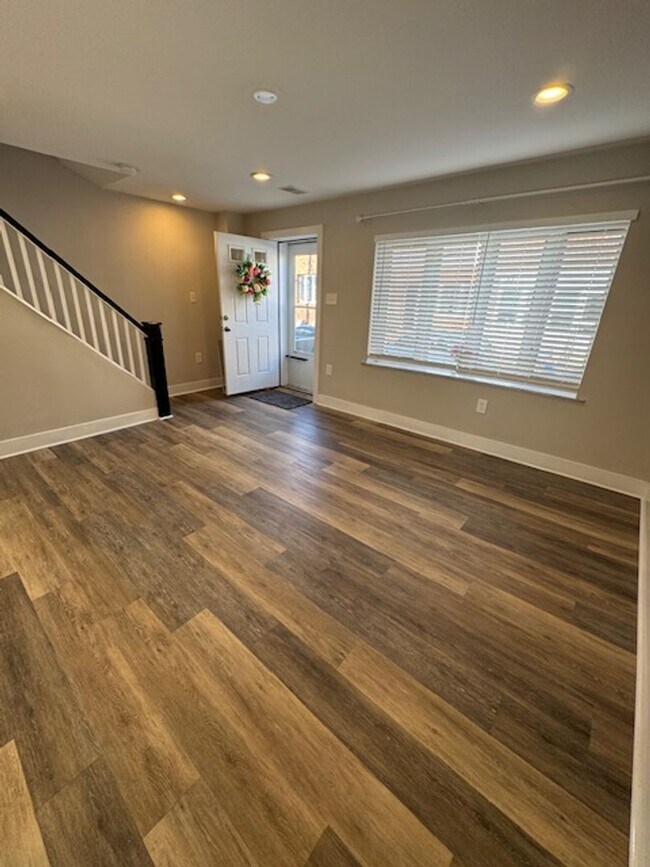 Photo - Beauty in Marconi Park West 3 Beds finishe...