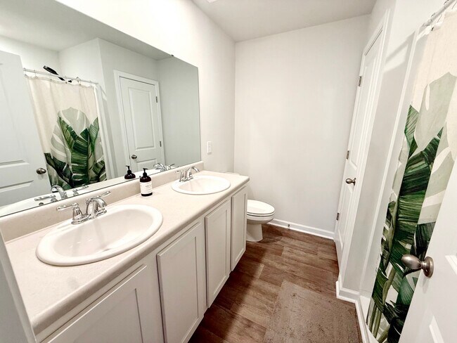 Photo - 1568 Bellamy Pl Dr