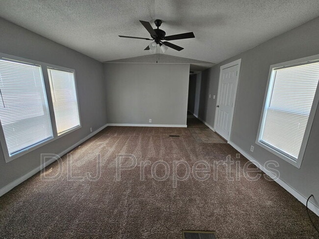Photo - 934 Eslinger Ct
