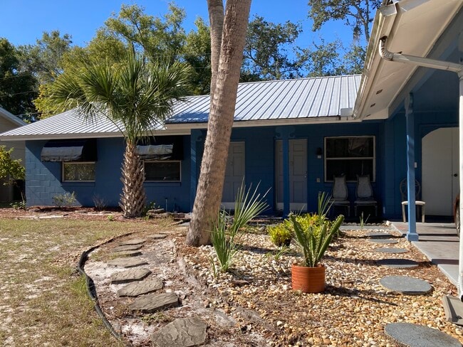 Photo - 522 Camino Ct