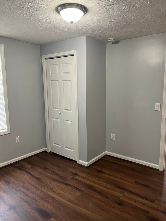 Photo - 3836 Center St Unit Down